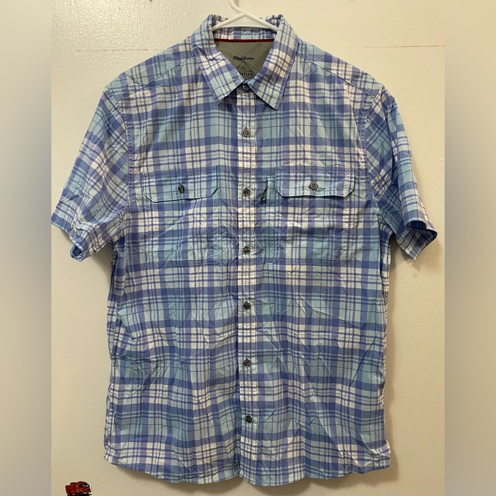 Flag & Anthem MadeFlex Men’s Blue White Button Up Short Sleeve Shirt Size Medium